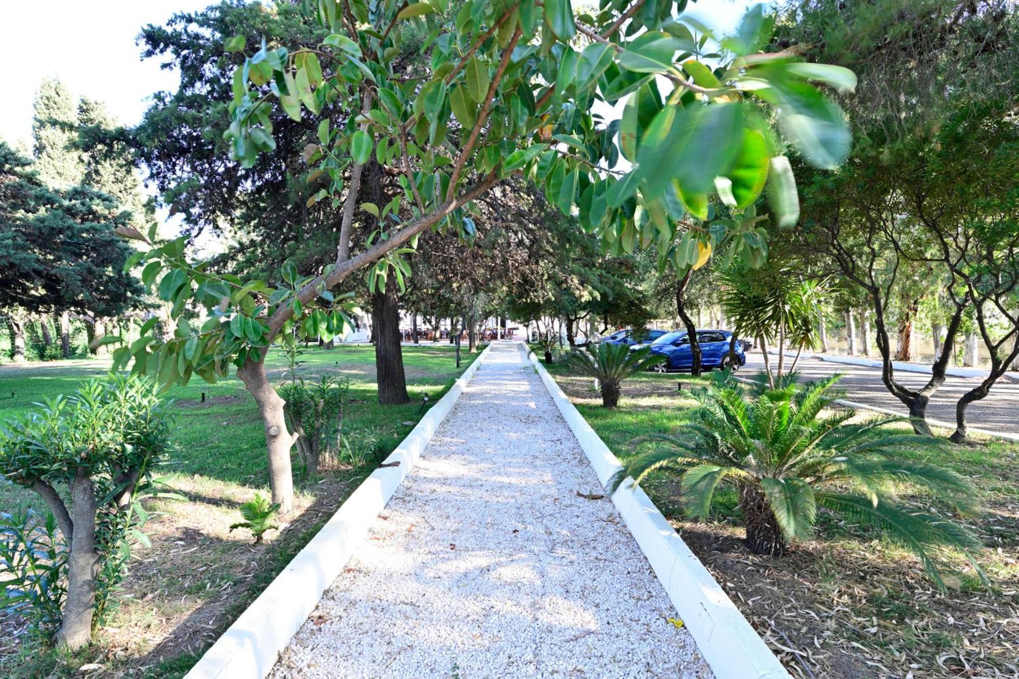 Villa Valentina Park Posada  Exterior photo